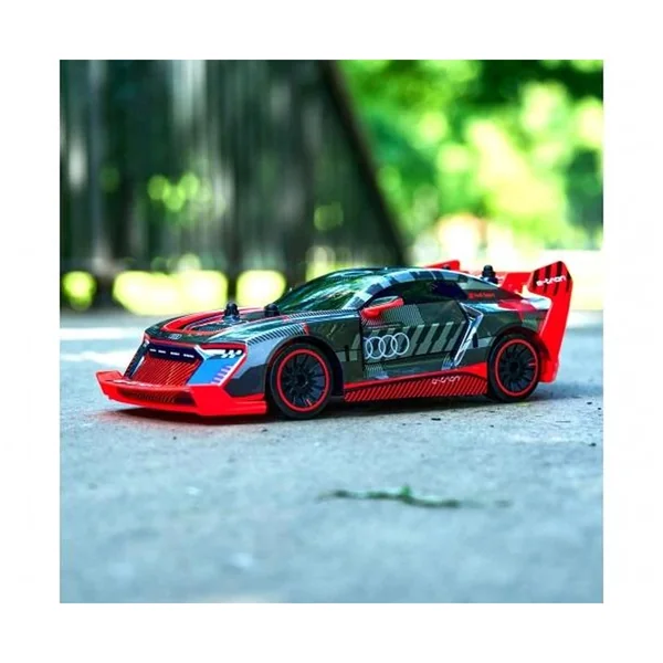 Dickie - Remote Controlled Audi S1 E-Tron Quattro Drift Car Play Vehicles