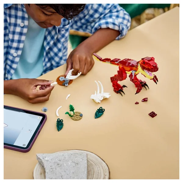 LEGO - Creator 3 in 1 - Fierce Dinosaur - Construction Set Toys - 31379