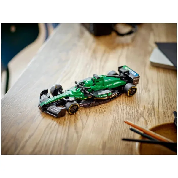 Lego - Speed Champions - Aston Martin Aramco F1 AMR24 Race Car - Construction Set Toys