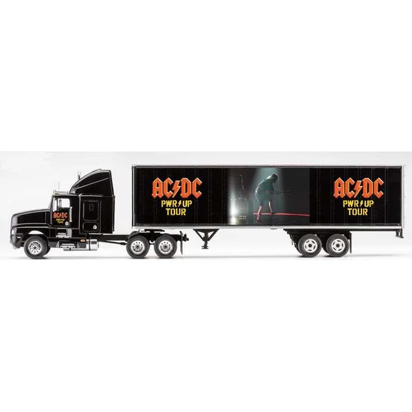 Maquette en plastique camion 07731 - Camion de tournée AC/DC "Power Up" (1:32)