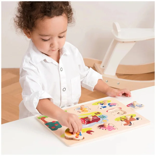 New Classic Toys - Peg Puzzle - 8 Pieces - Farm - Baby Activity Toys