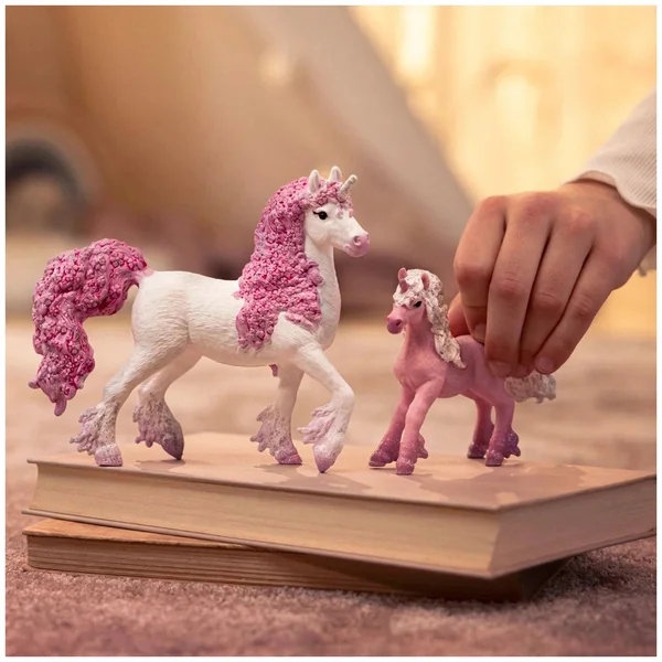 Schleich - Bayala - Flower Unicorn Foal - Action & Toy Figures - 70832