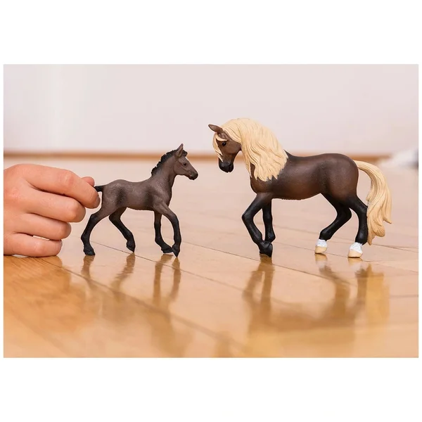Schleich - Horse Club - Paso Peruano Stallion - Action & Toy Figures - 13952